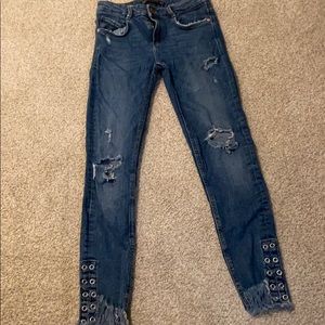 ZARA jeans size 4 (run small)